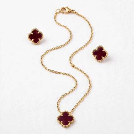 pure silver clover pendant set with burgundy stone